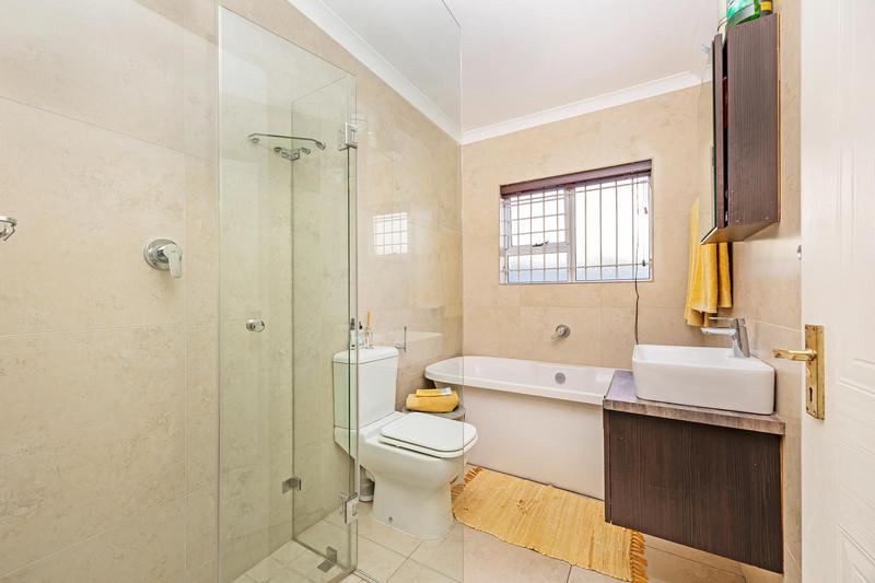 3 Bedroom Property for Sale in Sonstraal Heights Western Cape